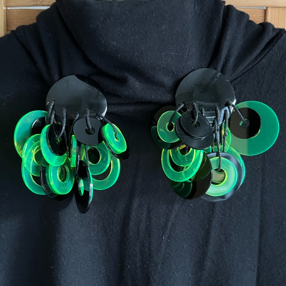 Monies - vintage - my favorite monies earrings, vintage - like new condition